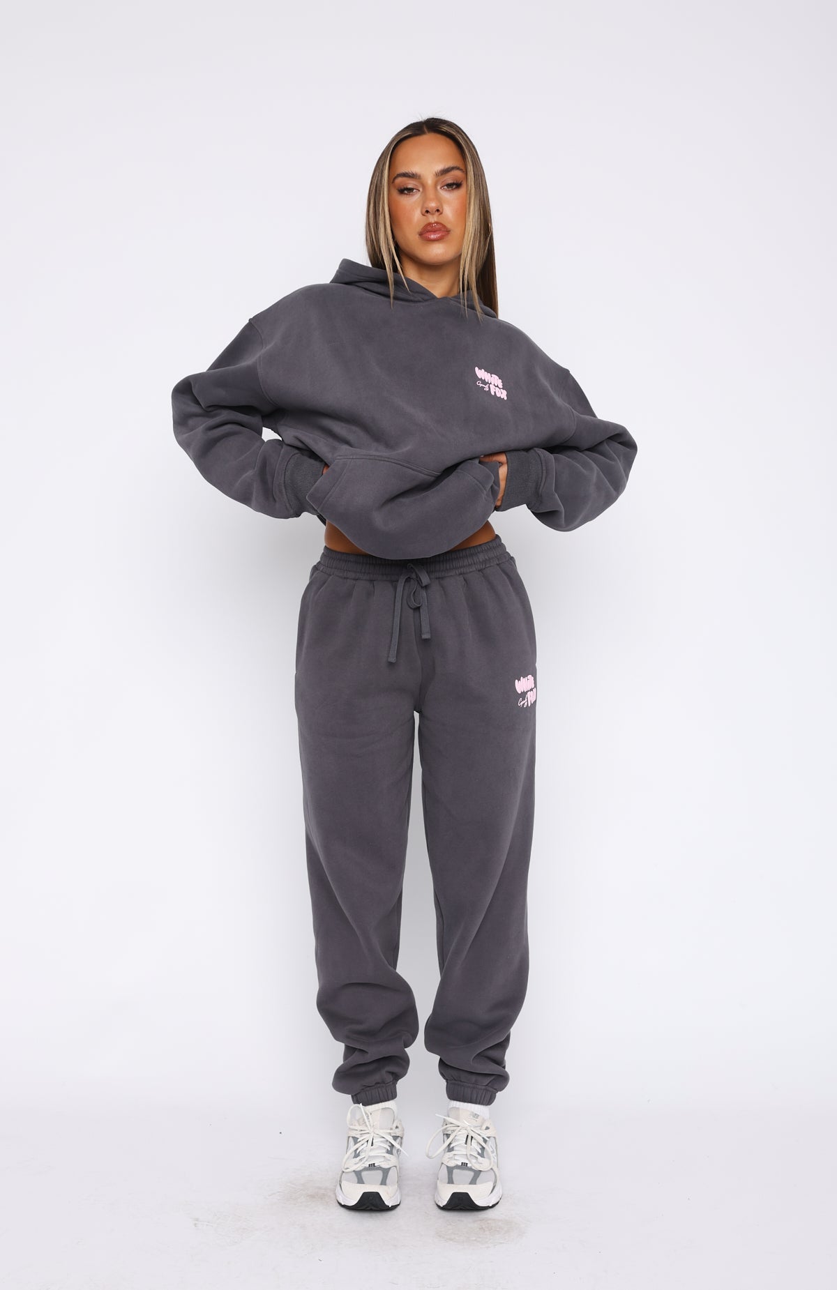 Capsule 9 Star Of The Moment Sweatpants Volcanic | White Fox
