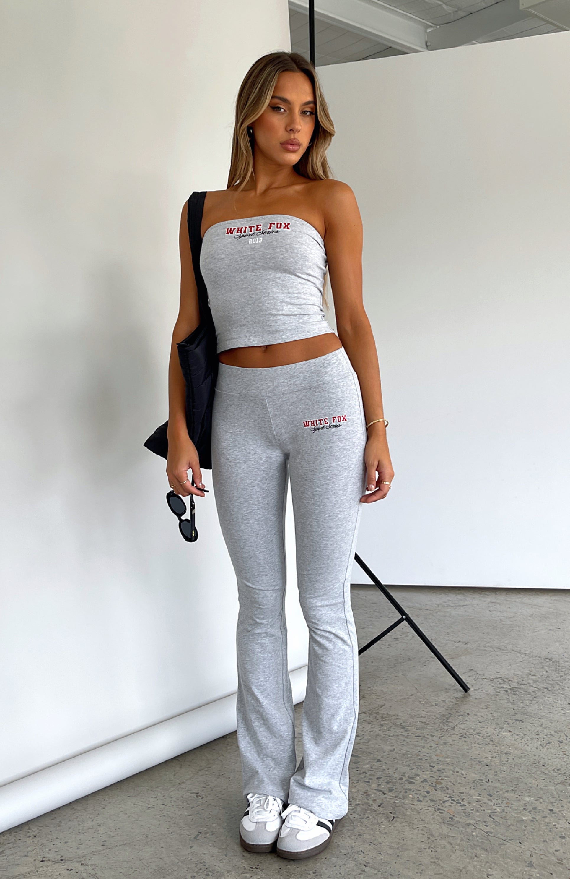 White fox leggings store