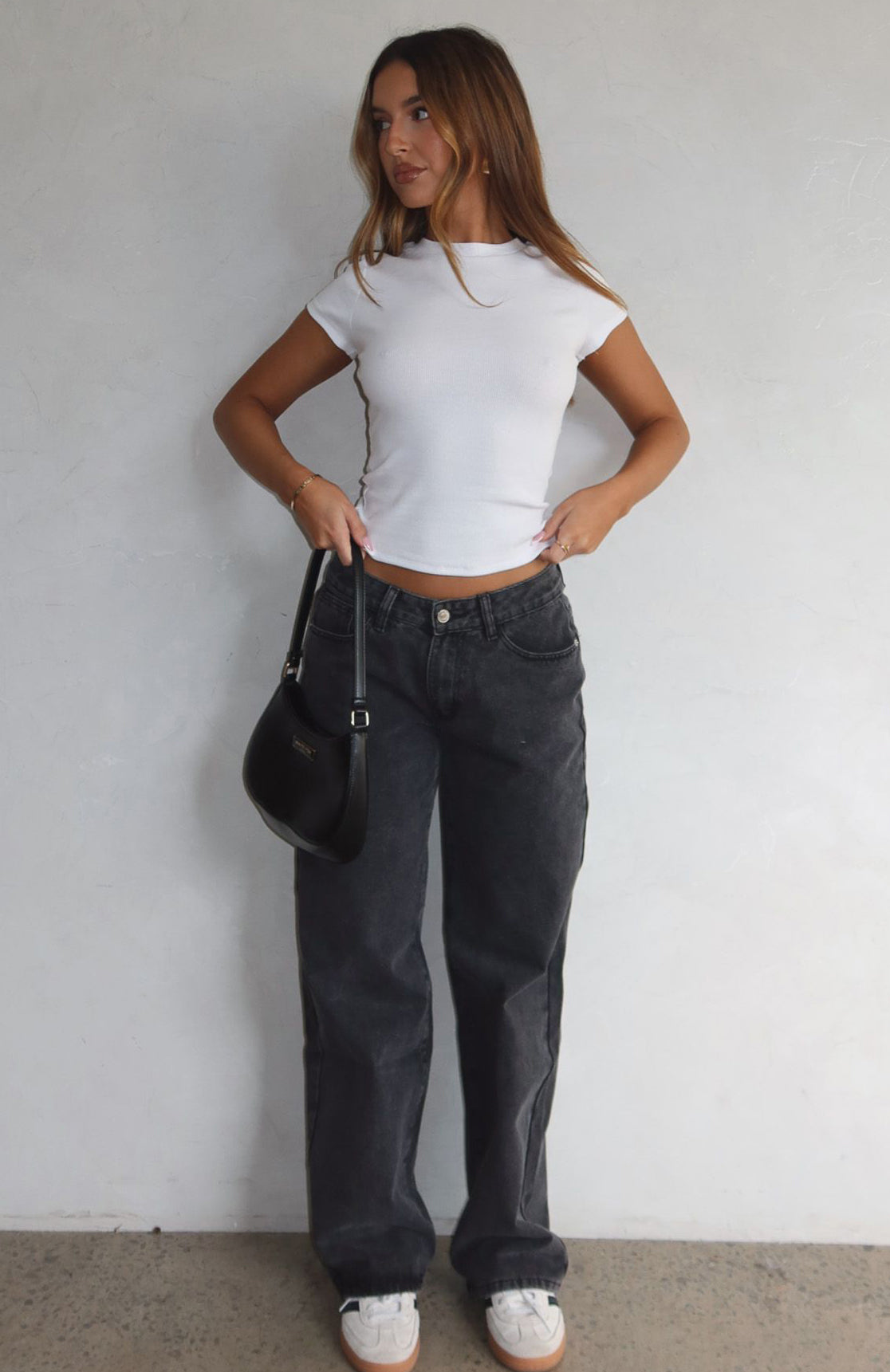 【COLOR iN ID】black washing wide jeans Bring The Style Low Rise Wide Leg Jeans Black Acid Wash