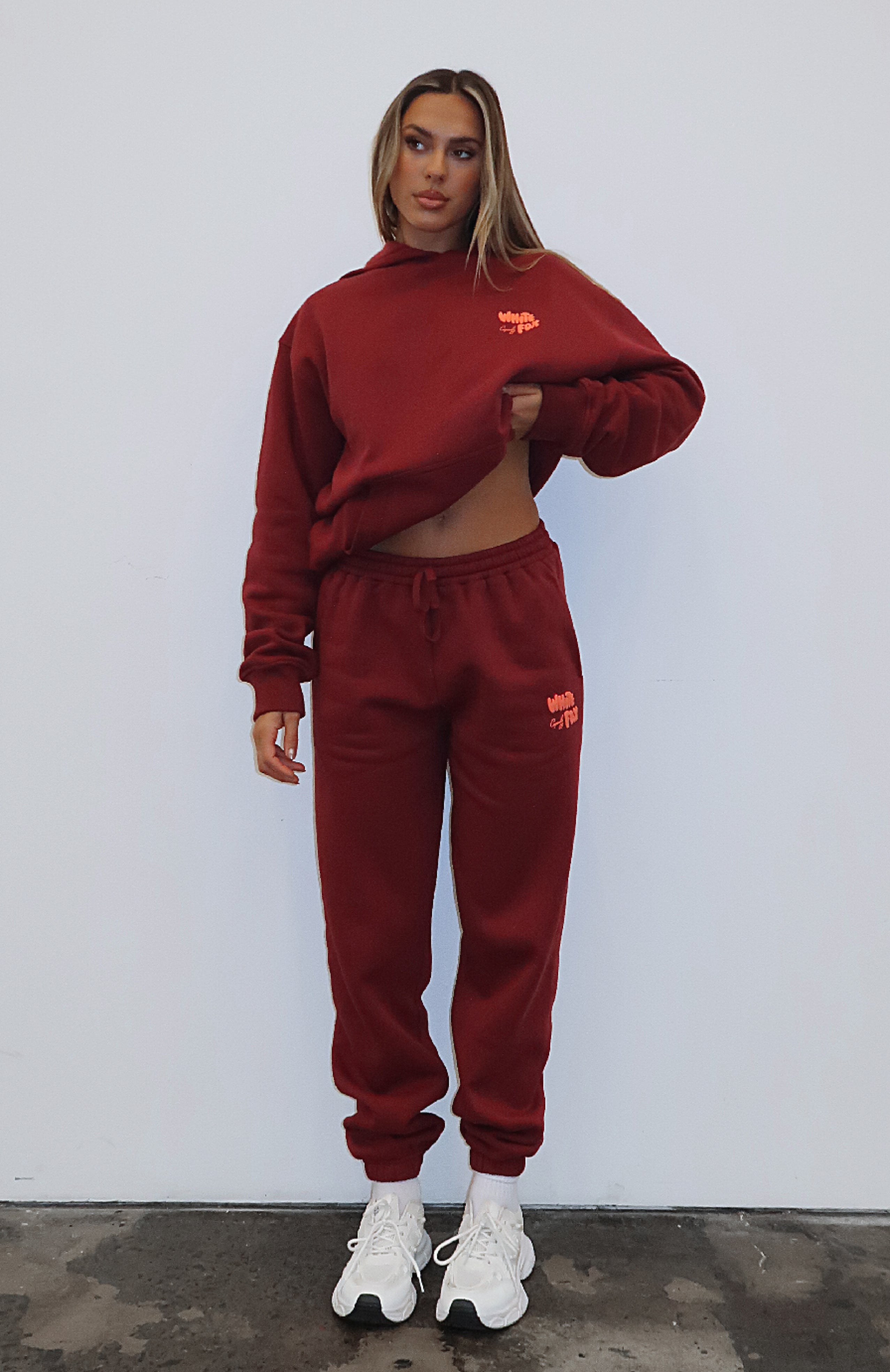 Capsule 9 Star Of The Moment Sweatpants Burgundy | White Fox Boutique US