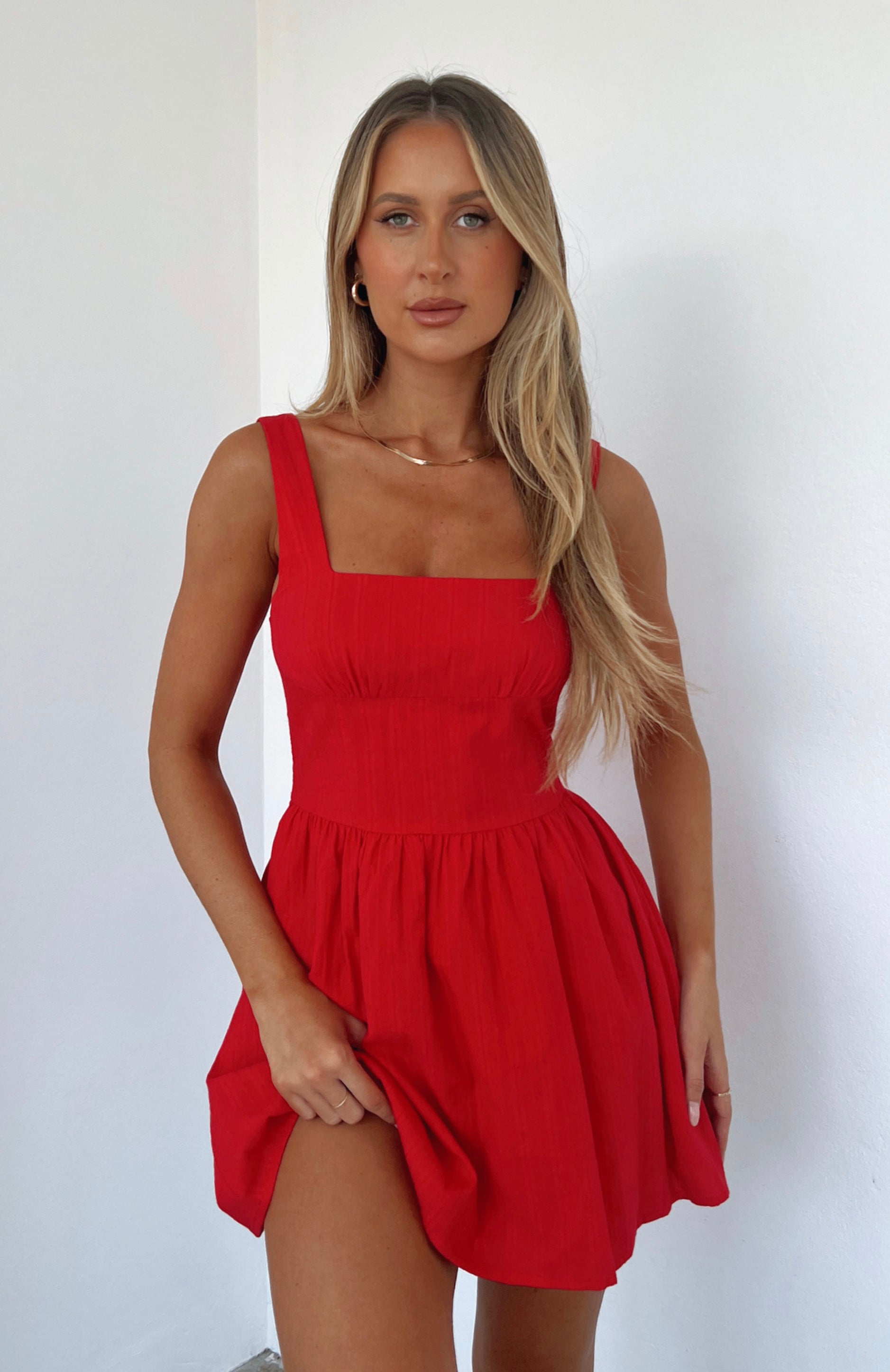 White fox outlet boutique red dress