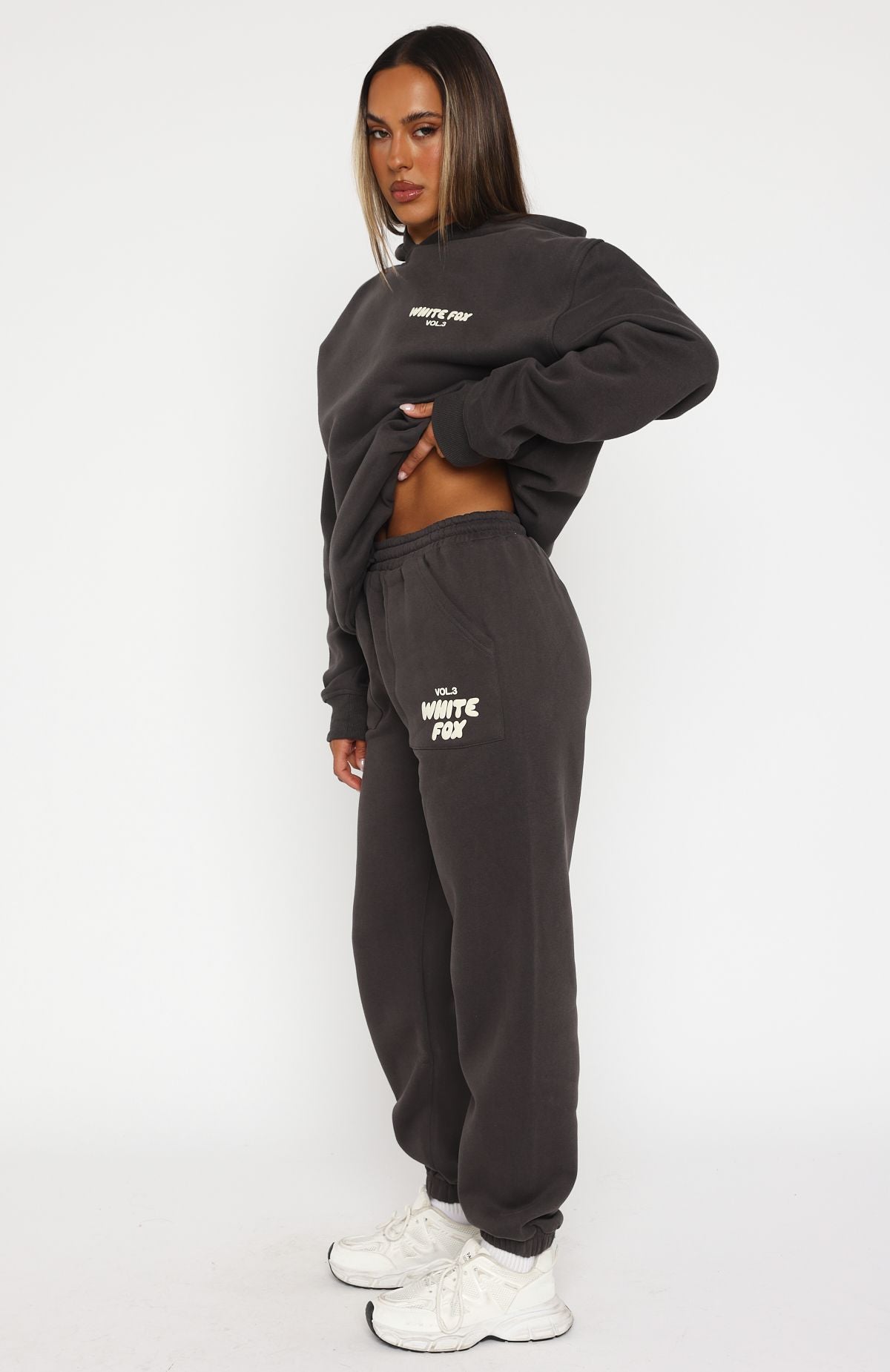 Offstage Sweatpants Shadow | White Fox Boutique US