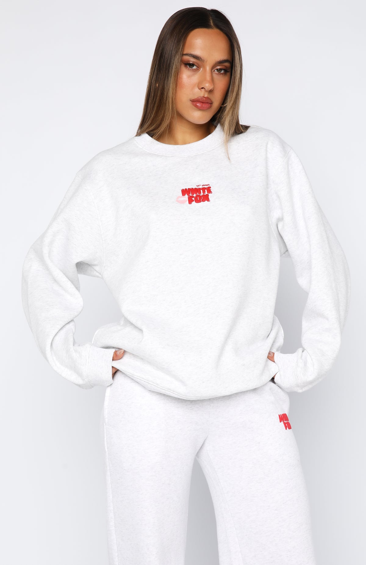 11th Street Sweet Kisses Oversized Sweater Cherry Glaze | White