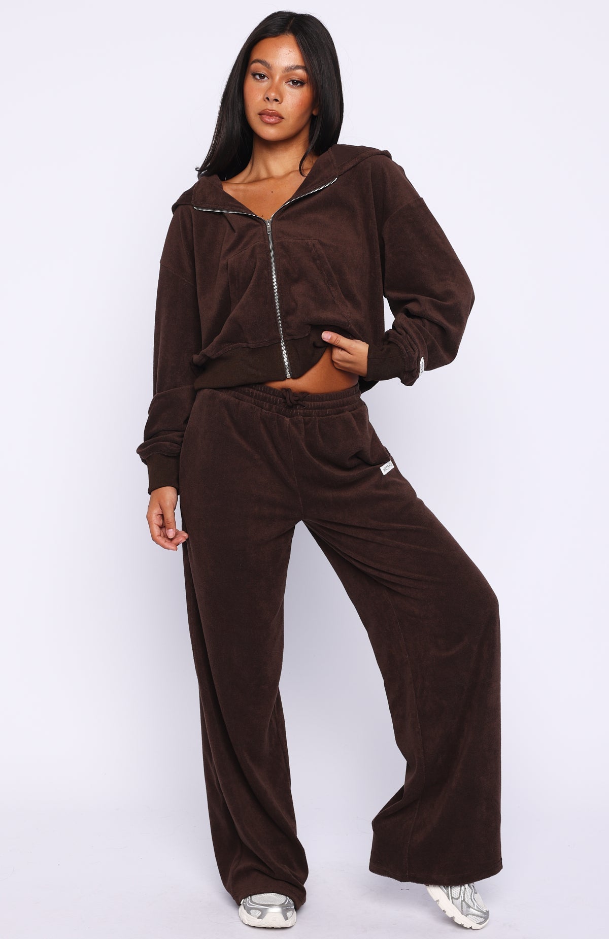 Causing Commotion Terry Wide Leg Sweatpants Chocolate | White Fox