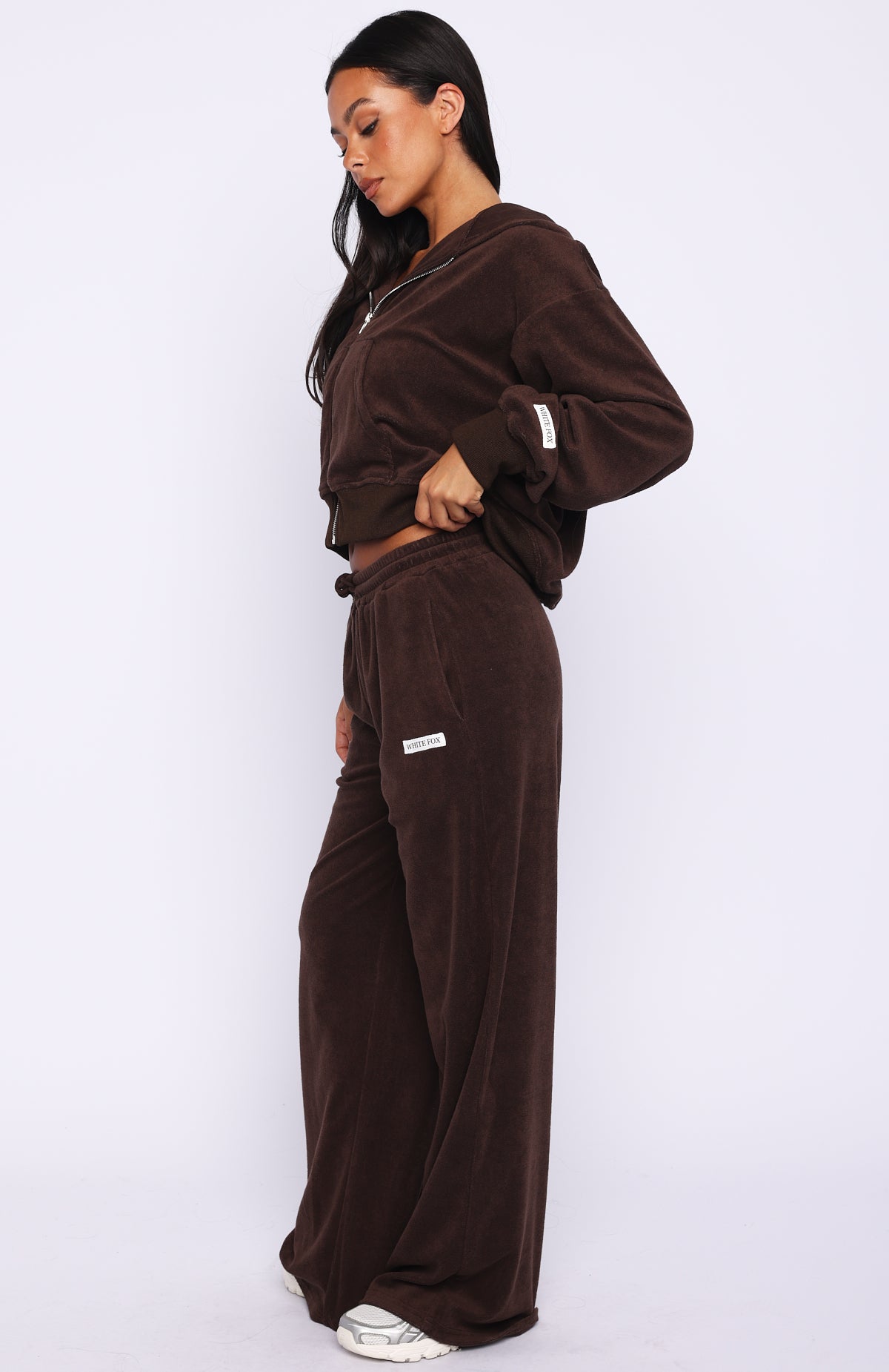 Causing Commotion Terry Wide Leg Sweatpants Chocolate | White Fox