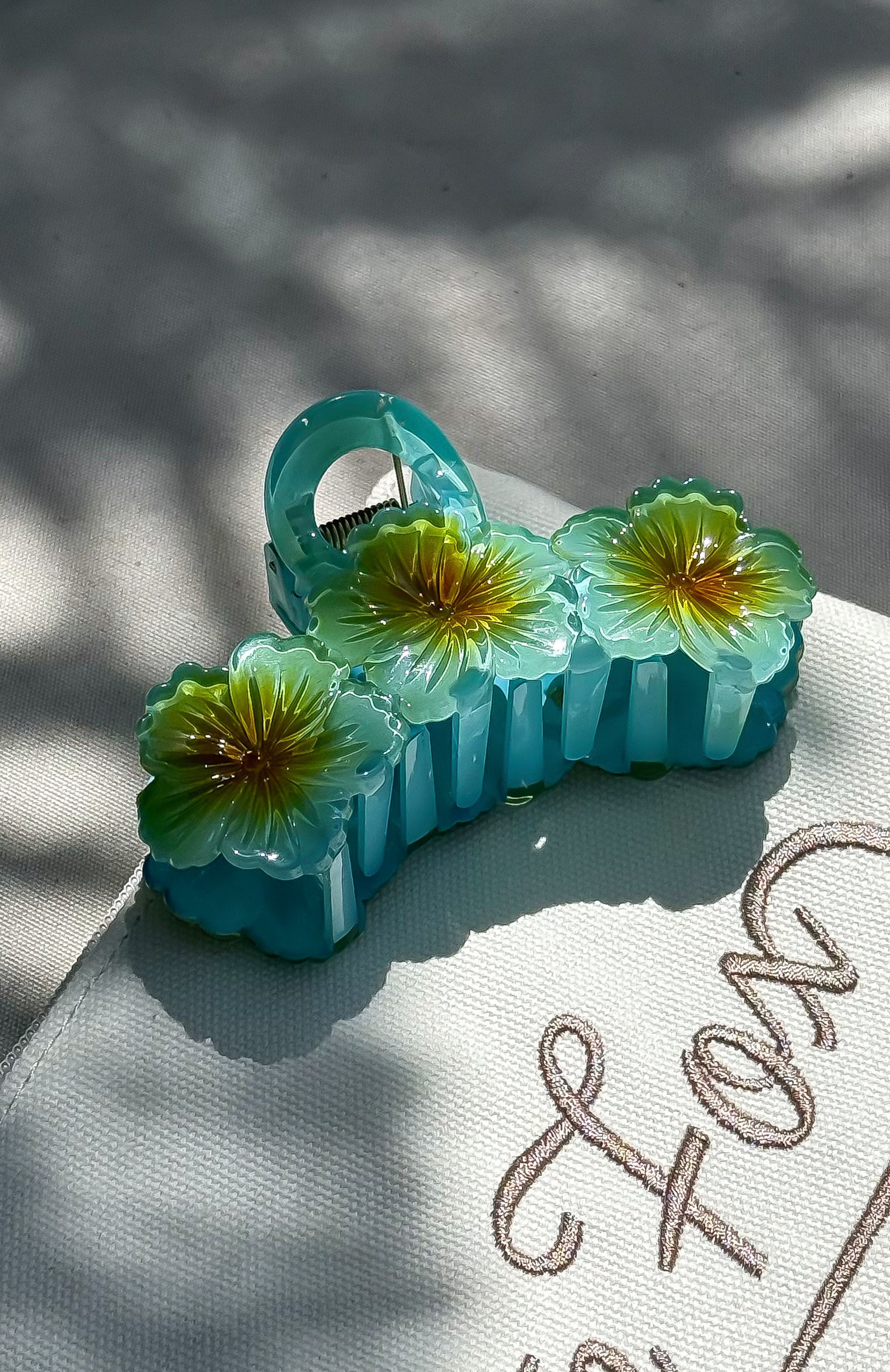 Chantria Hair Clip Blue | White Fox Boutique US