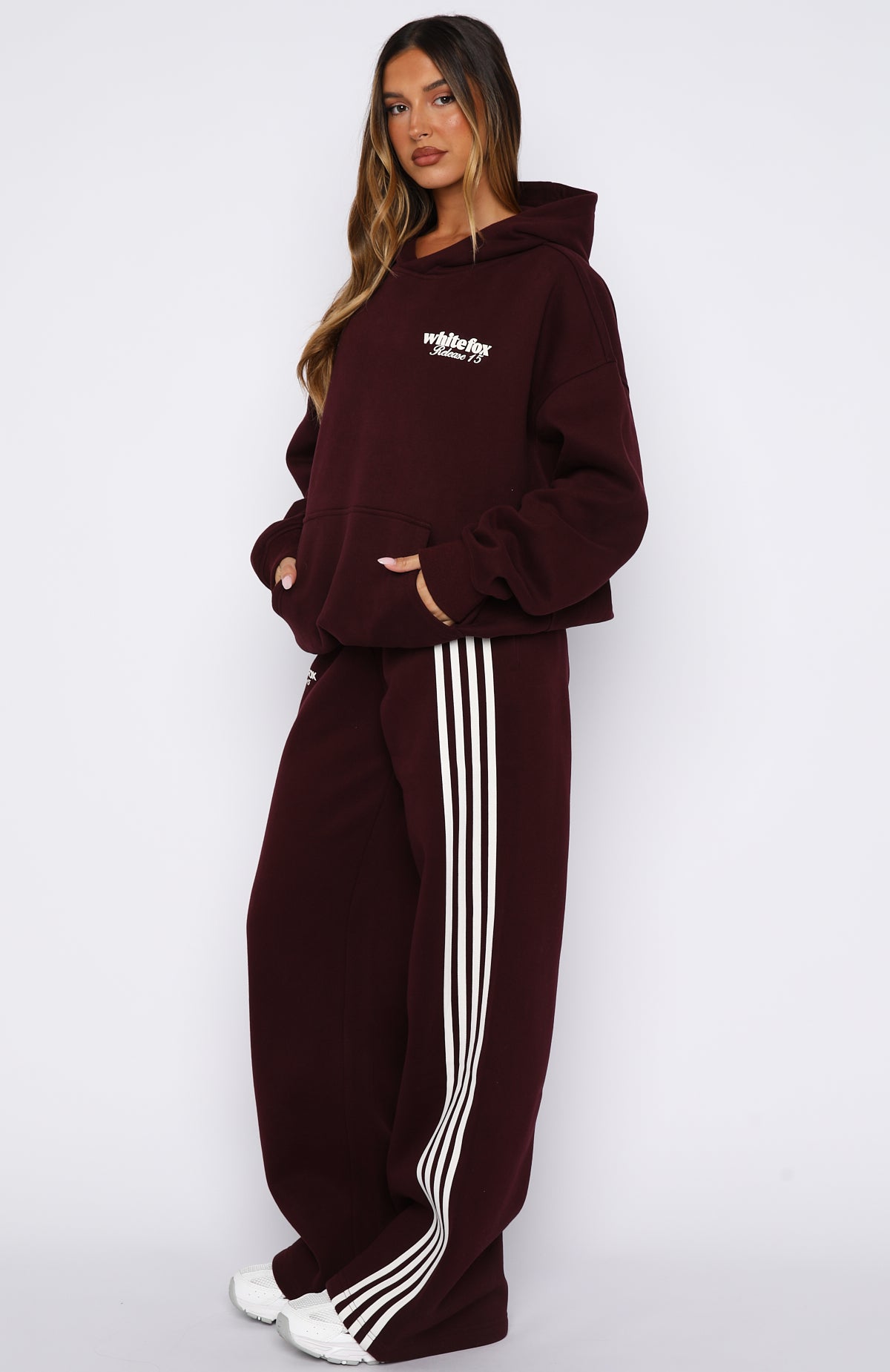 Release 15 Asalia Wide Leg Sweatpants Plum | White Fox Boutique US