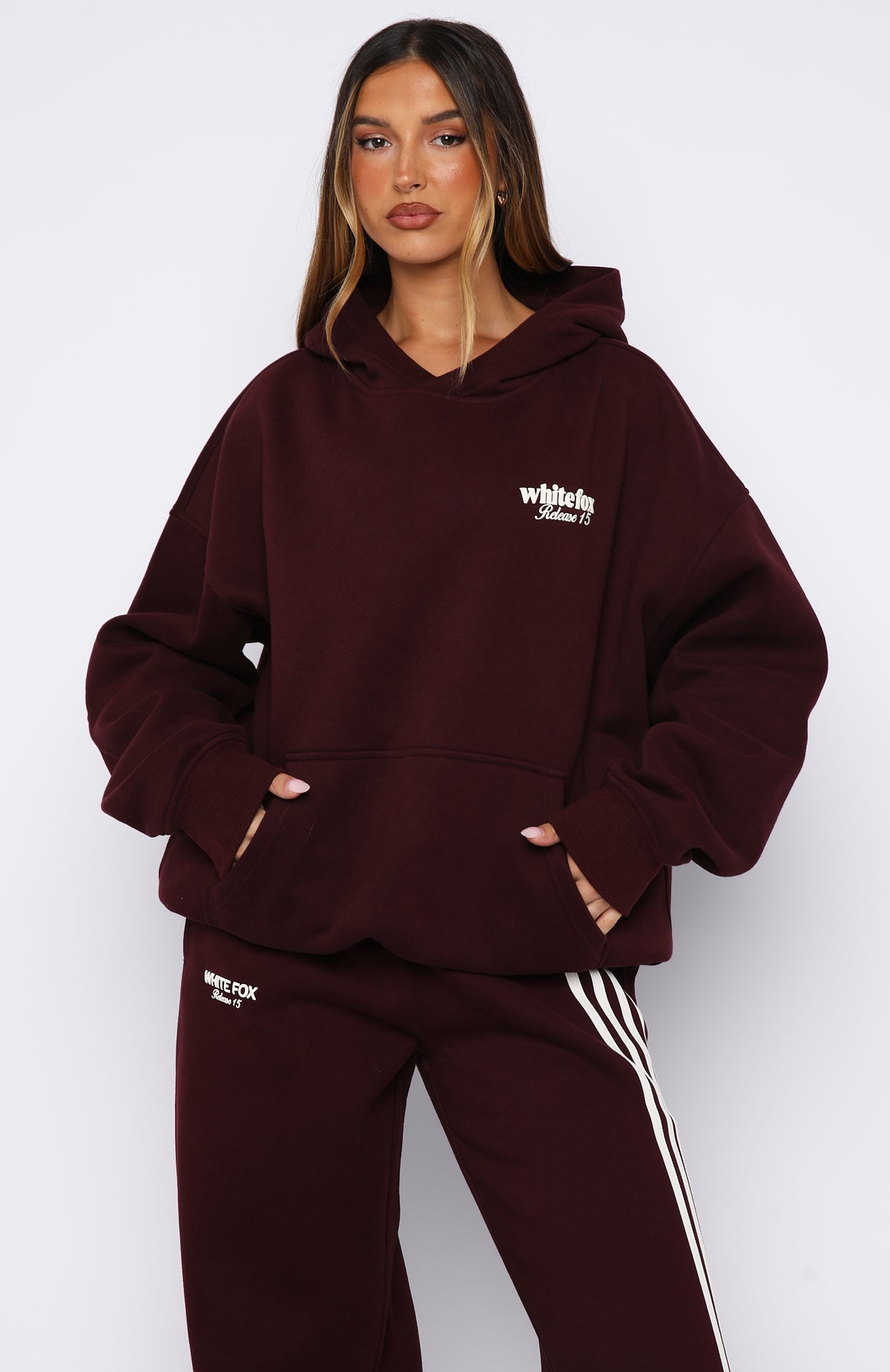 FOXEY パーカー　cozy foxeynewyork Release 15 Kiana Oversized Hoodie Plum | White Fox Boutique US