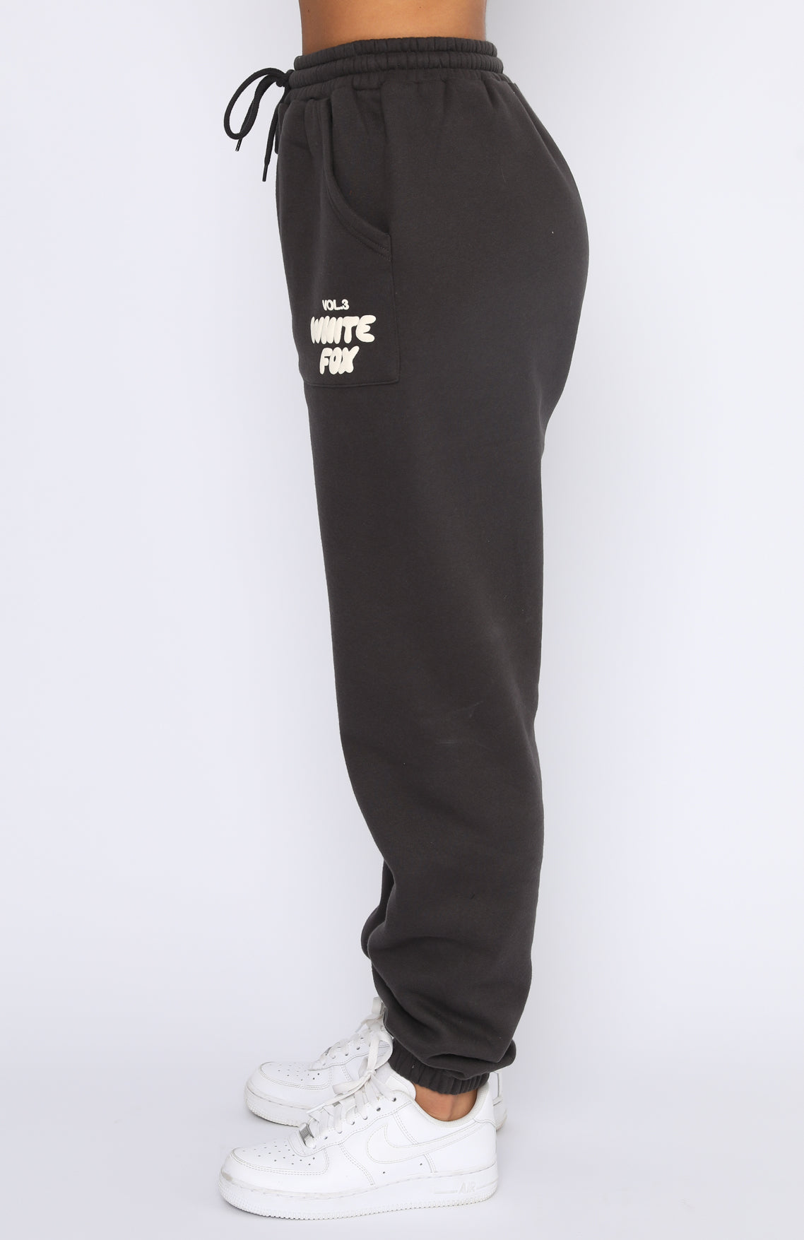 Offstage Sweatpants Shadow | White Fox Boutique USA