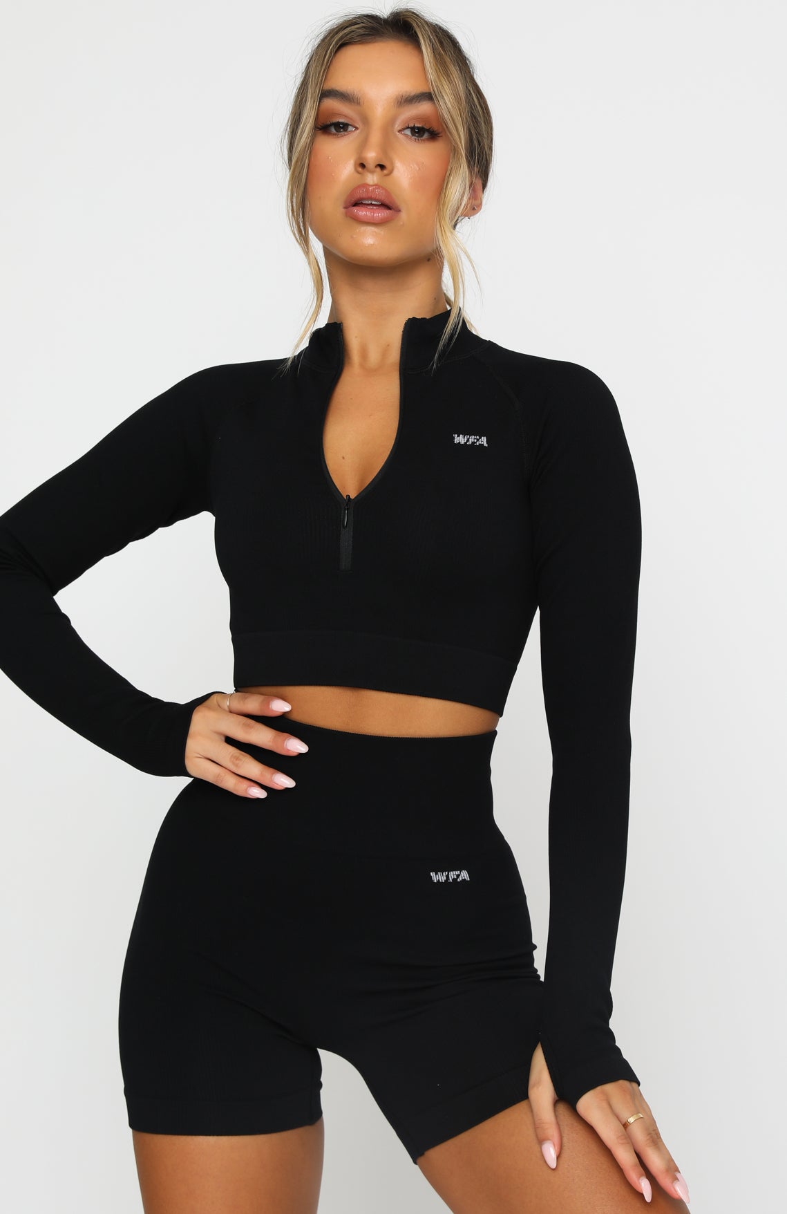 Reflectie Verraad nauwkeurig Seamless Long Sleeve Sports Crop Black | White Fox Boutique USA