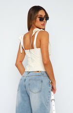 Queen Bee Top Cream
