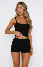 She's Golden Shorts Black