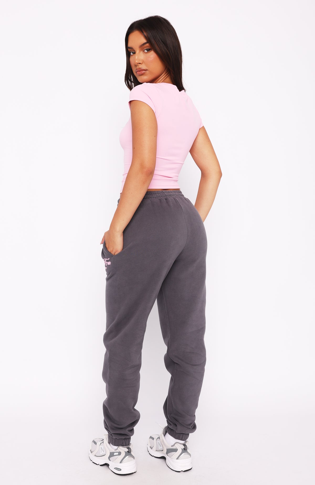 ★24-25FW新作★threetimes★Whisper sweatpants 0135468680004NEW_00_367.jpg?sw=600