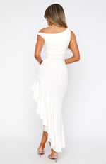 Everybody Loves It Maxi Dress White