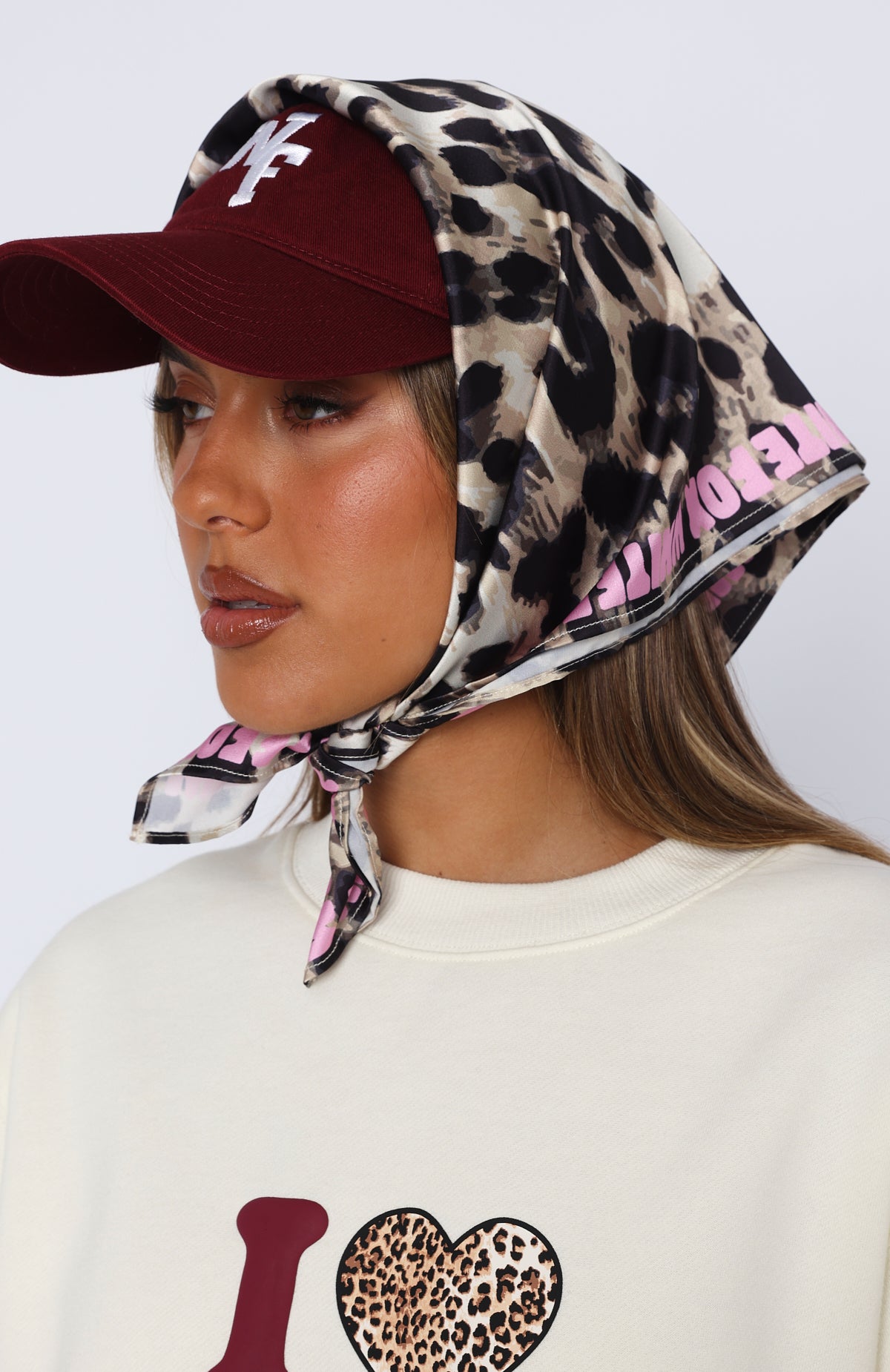 11th Street She's So Lucky Head Scarf Leopard Splice | White