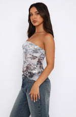 Talk It Up Top Dove Paisley