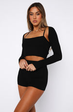 One I Want Knitted Shorts Black