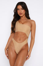 Explorer One Piece Gold