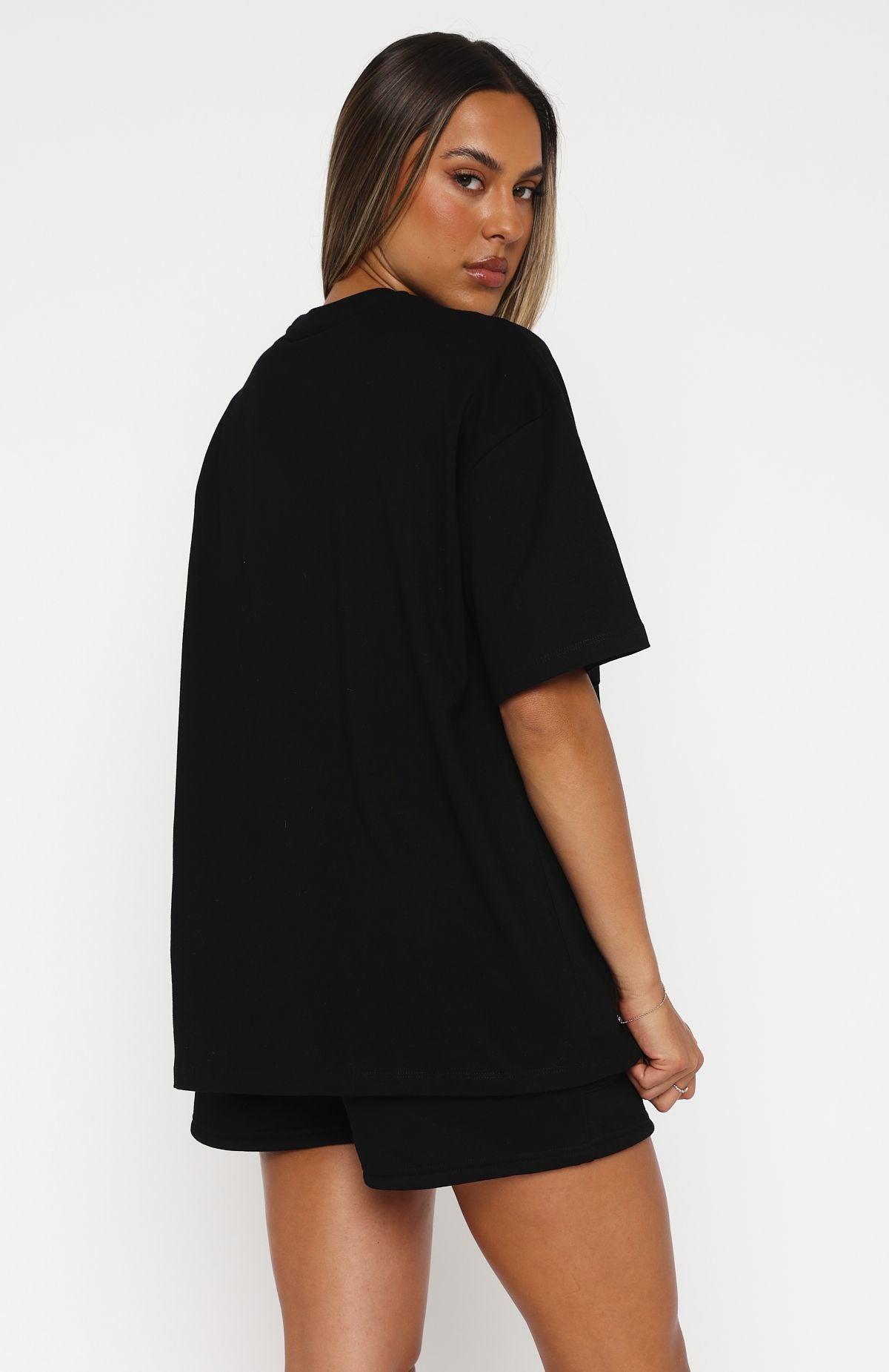 Offstage Oversized Tee Onyx | White Fox Boutique US
