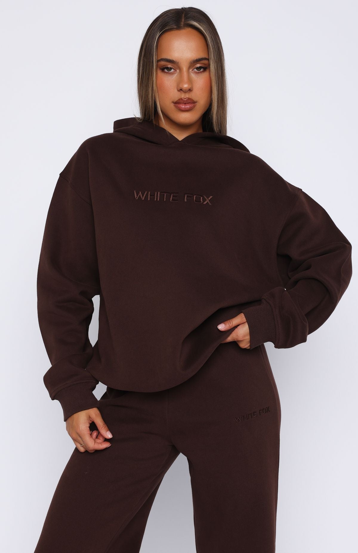 スウェット Stay Lifted Oversized Hoodie Bitter Chocolate | White Fox Boutique US