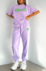 Bring That Energy Sweatpants Lilac