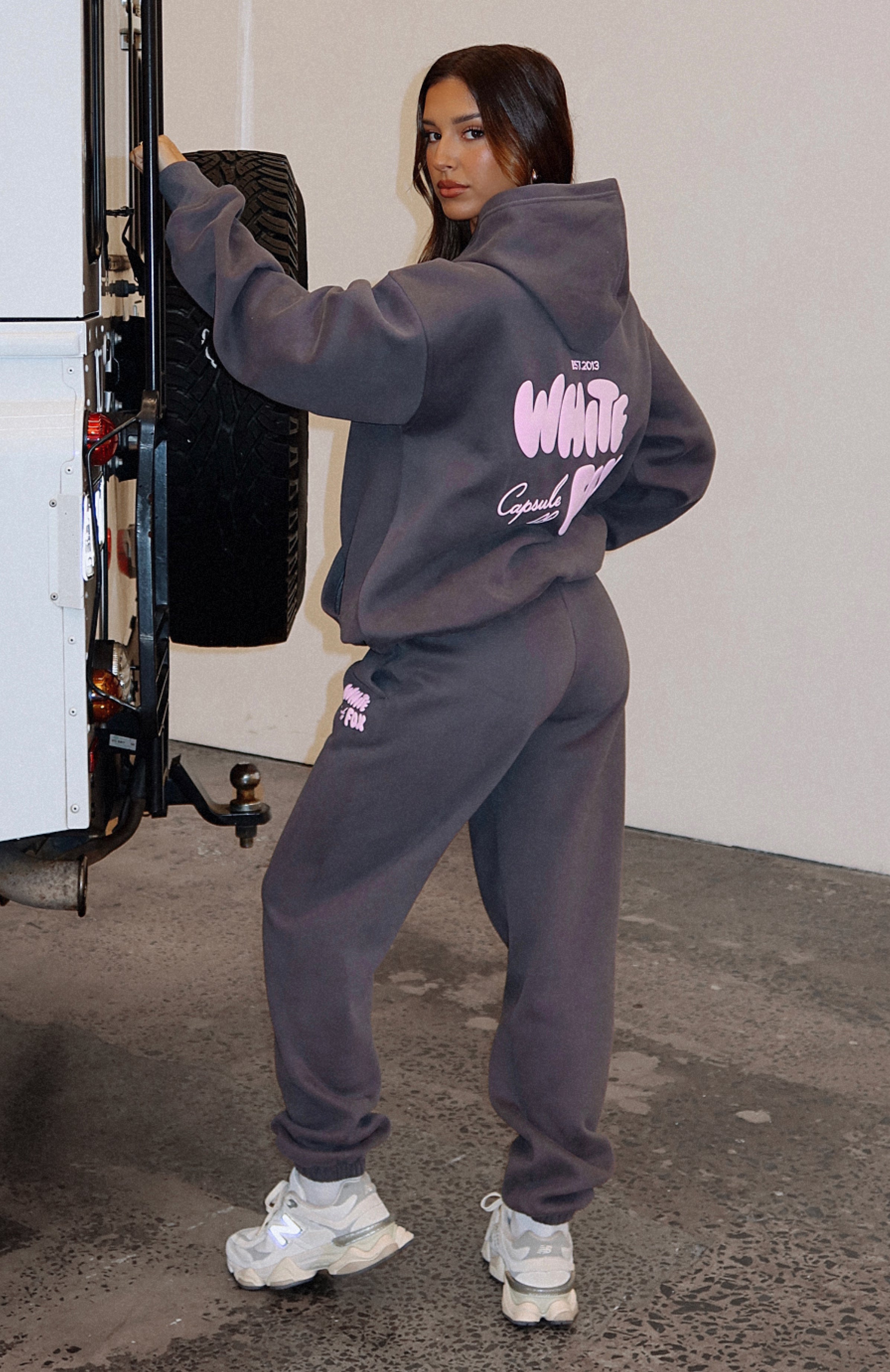 Capsule 9 Star Of The Moment Sweatpants Volcanic | White Fox