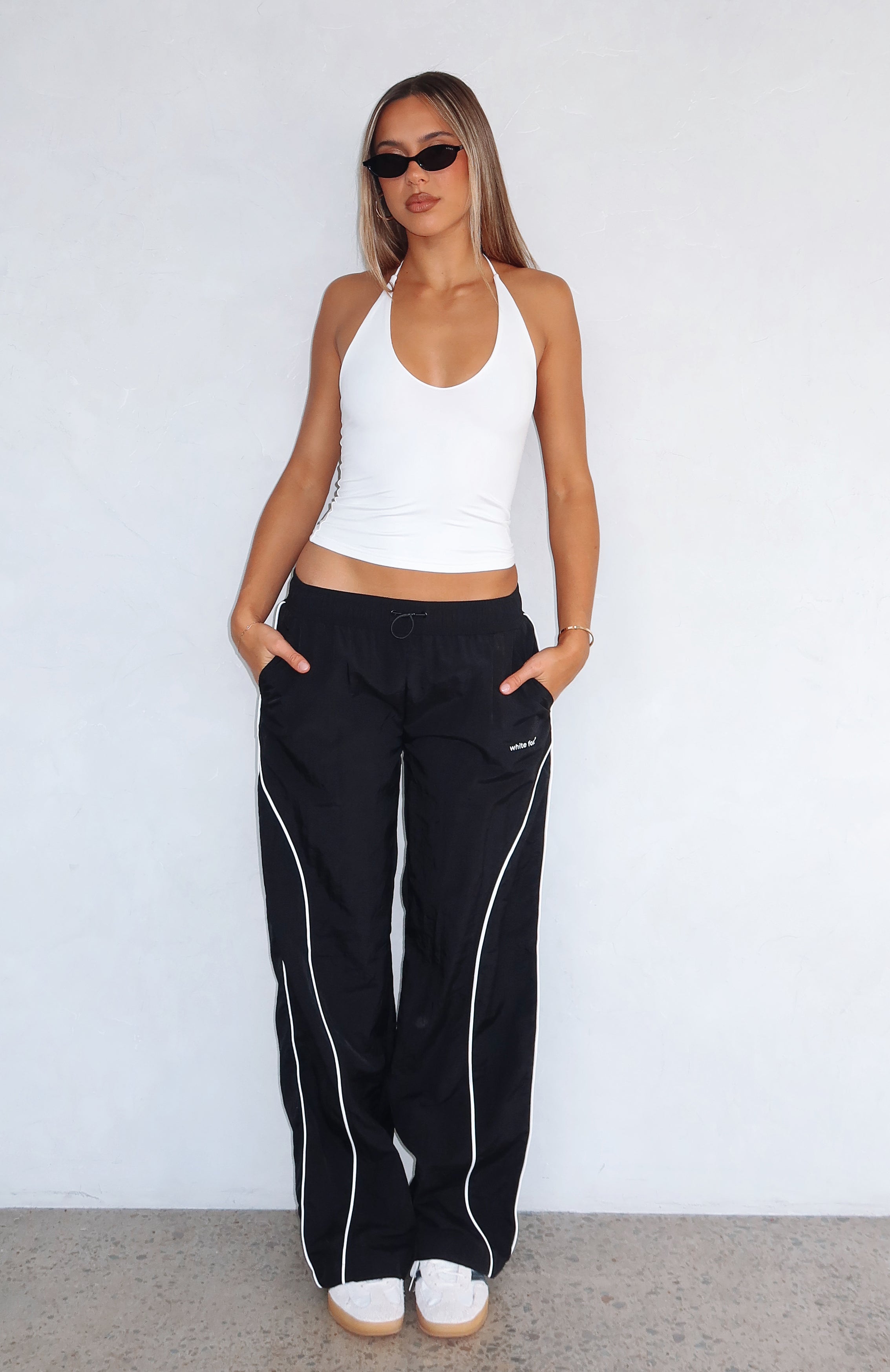 【即完売品✨️】BREATH BADHOP VELOR TRACK PANTS LRG MUSICAL ROOTS TRACK PANTS - BLACK | LRG Clothing