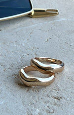 Twin Flame Ring Set Gold