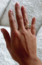 Twin Flame Ring Set Gold