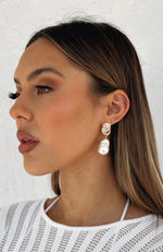 Josefine Earrings Pearl