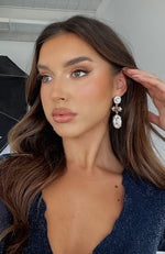 Nicolle Earrings Gold