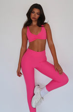 Race Me Sports Bra Bubblegum