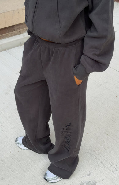 Studio 17 Willa Wide Leg Sweatpants Charcoal | White Fox Boutique US