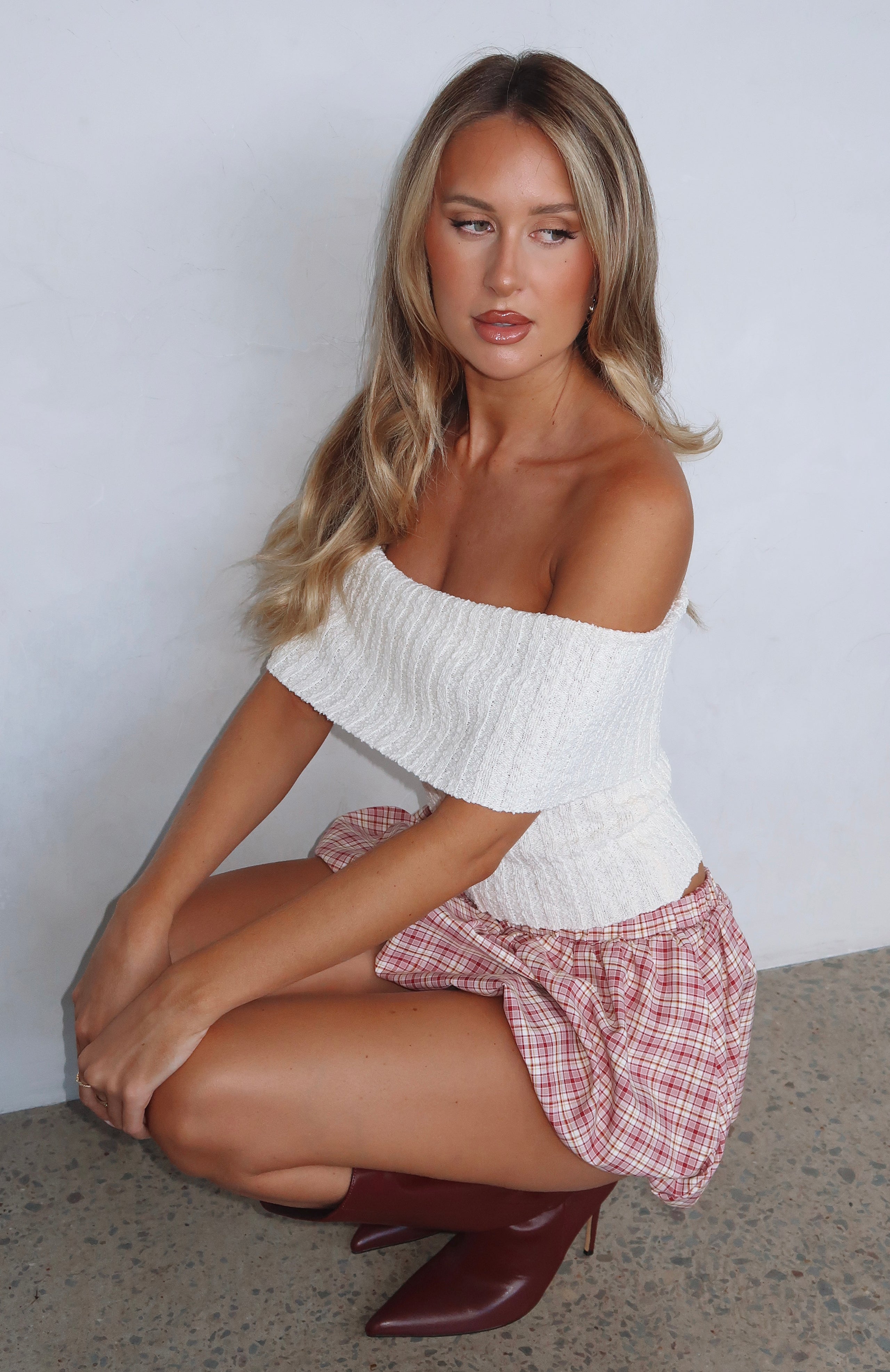 What I Want To Hear Off Shoulder Knit Top Cream | White Fox What I Want To Hear Off Shoulder Knit Top Cream | White Fox