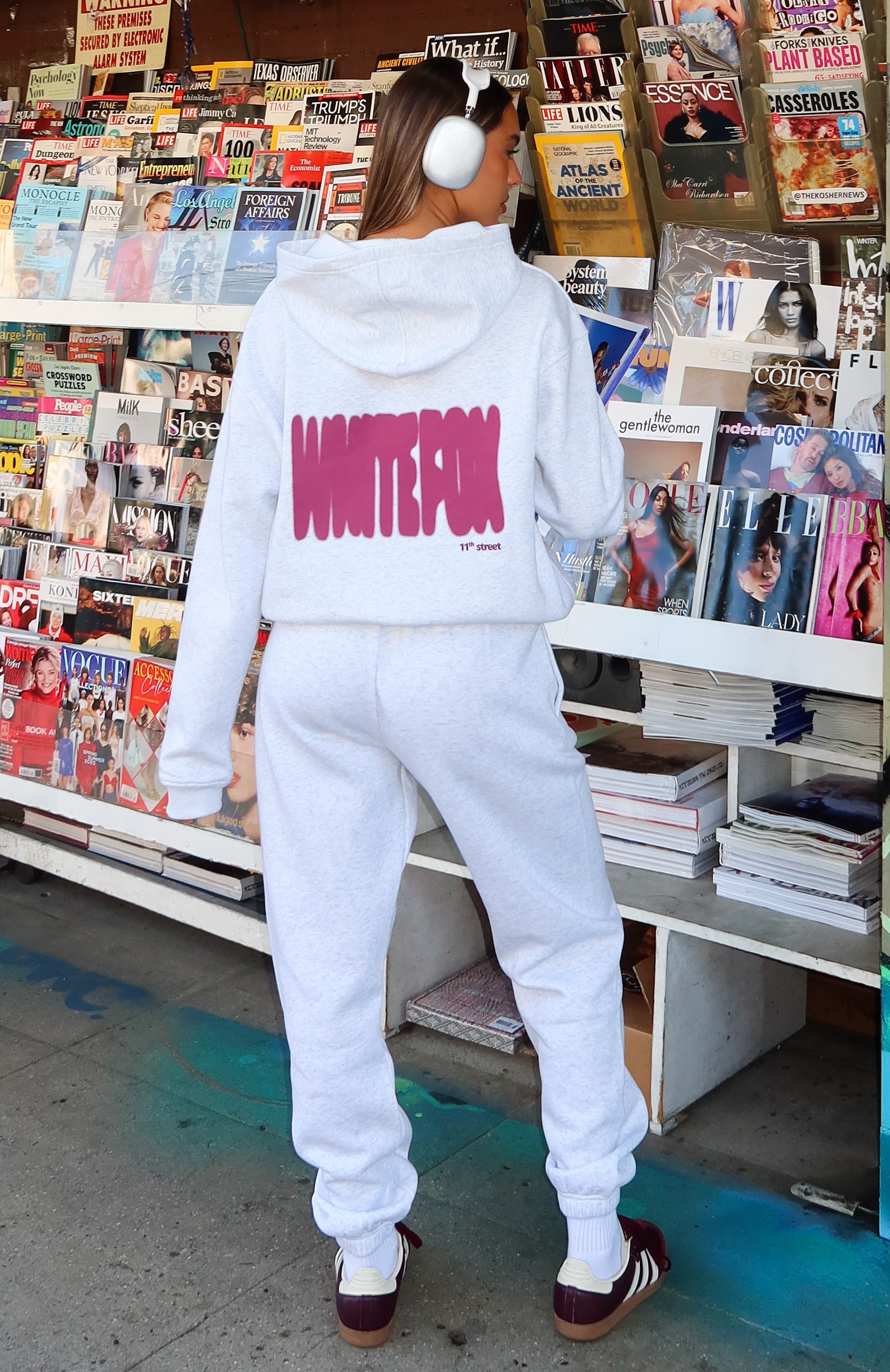 11th Street New York Or Nowhere Sweatpants Berry Blast | White Fox