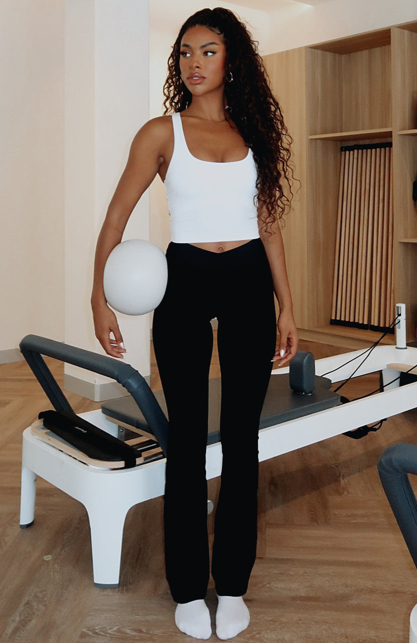 Wellness Flare Leggings Black Wellness Flare Leggings Black
