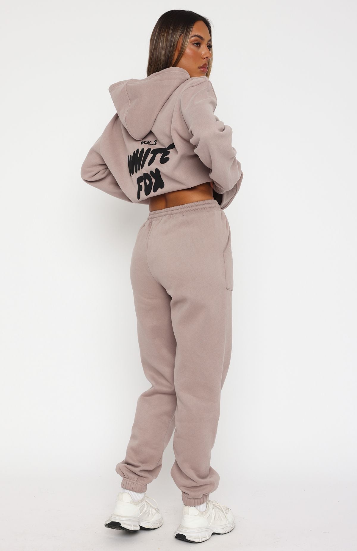 Offstage Sweatpants Cinnamon | White Fox Boutique US