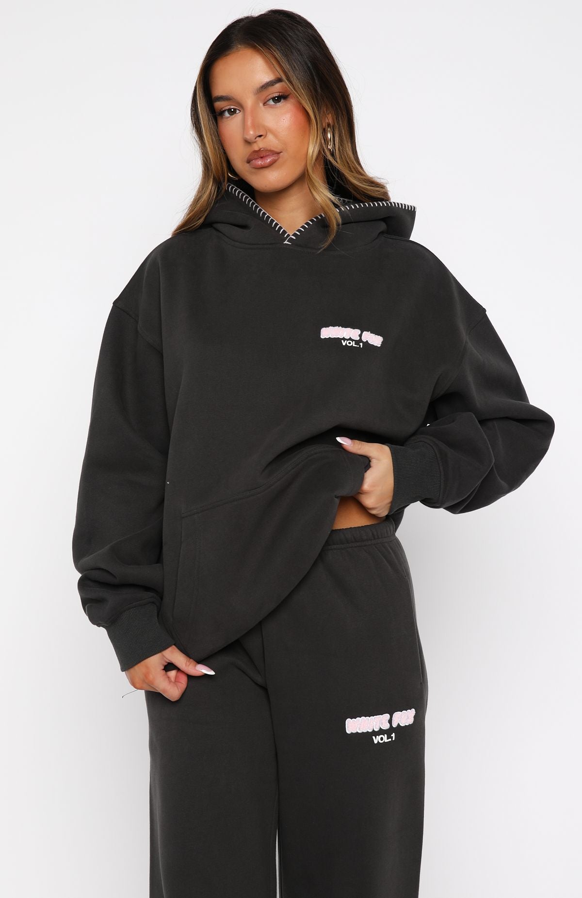 新品・未試着 XL VAULTROOM Logo Hoodie Charcoal Vol. 1 Oversized Hoodie Charcoal | White Fox Boutique US