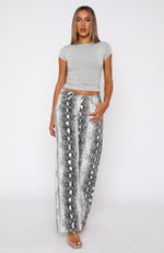 Alora Low Rise Wide Leg Jeans Snake