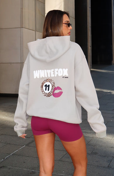 white-fox-11th-street-she_s-so