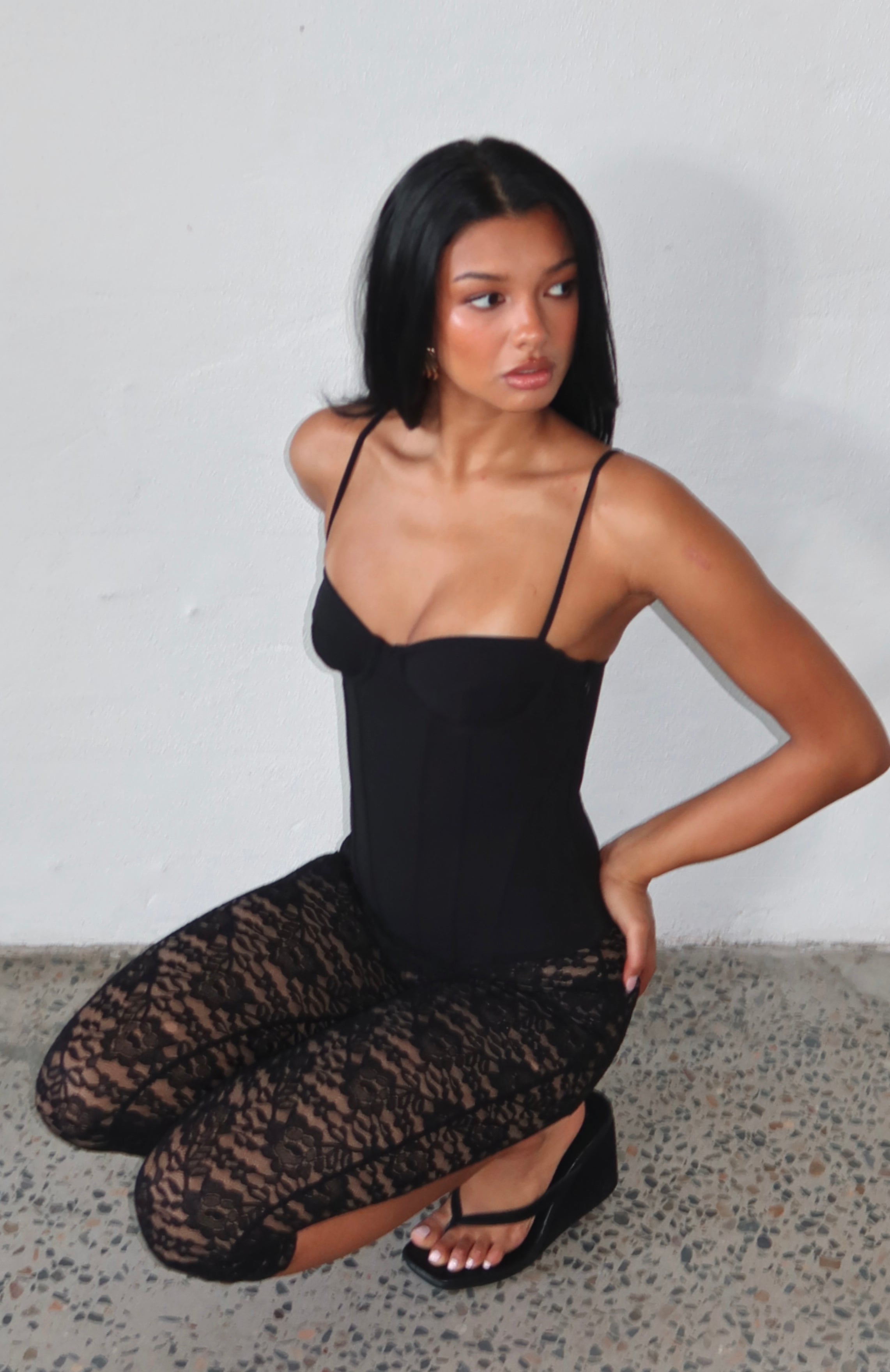 【タグ付き】CLANE VOLUME FLARE BUSTIER ブラック 0 タグ付き】CLANE VOLUME FLARE BUSTIER ブラック 0 CLANE（クラネ）の