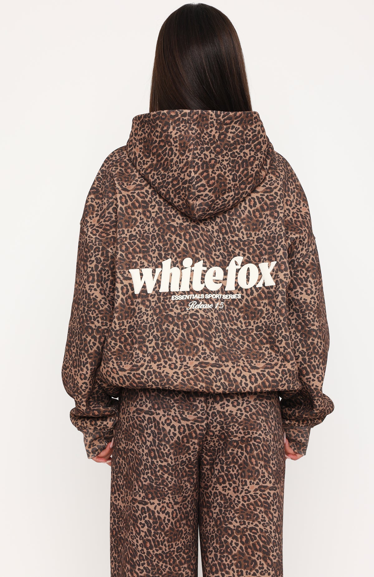ハードケース　ブラウン　セミアコ　335 リビエラ　豹柄　ヒョウ柄 Release 15 Kiana Oversized Hoodie Animal Print | White Fox Boutique US