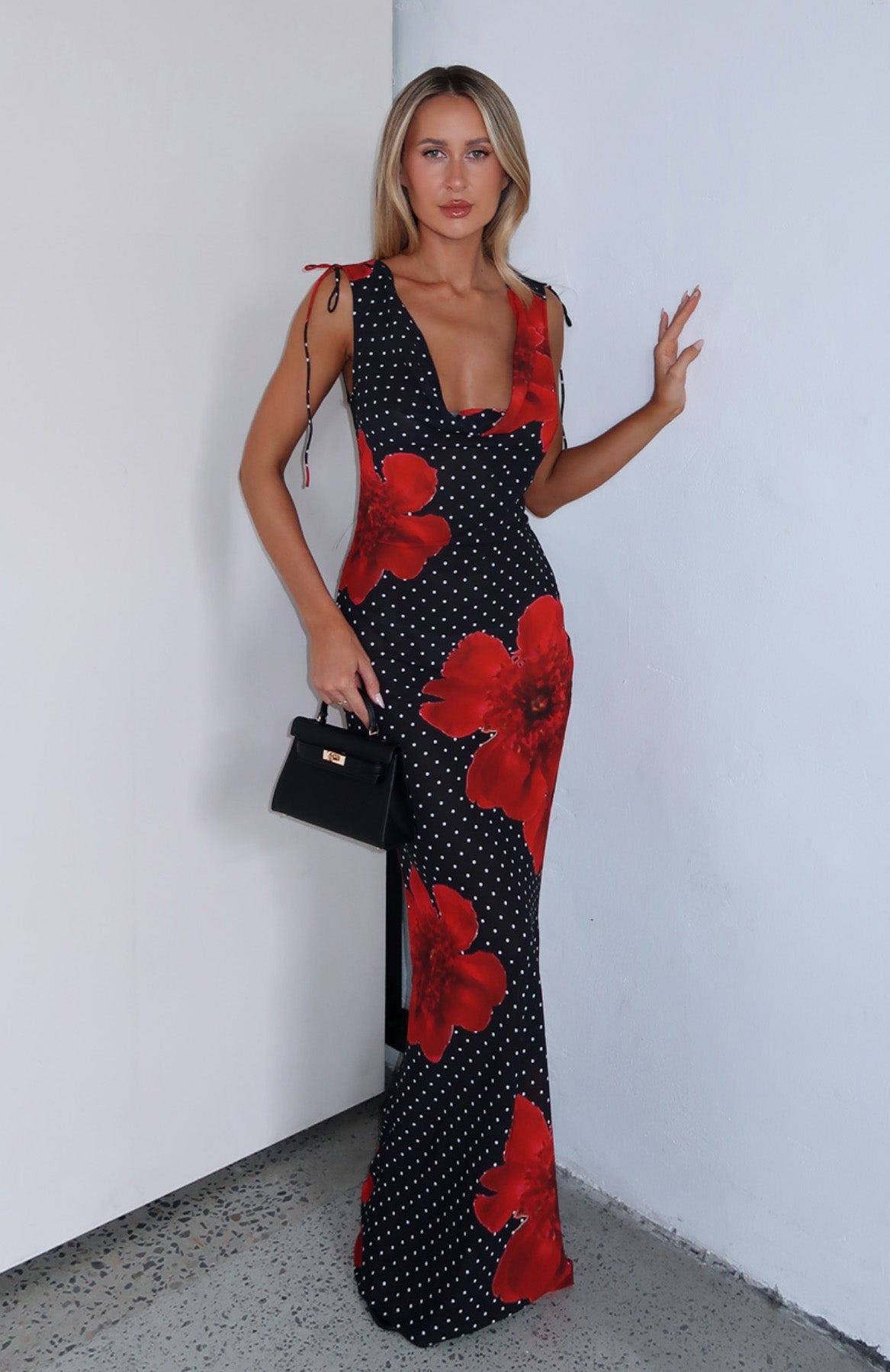 red and black maxi dress Plus Size Maxi Dress Long Sleeve Crew Neck main image 0