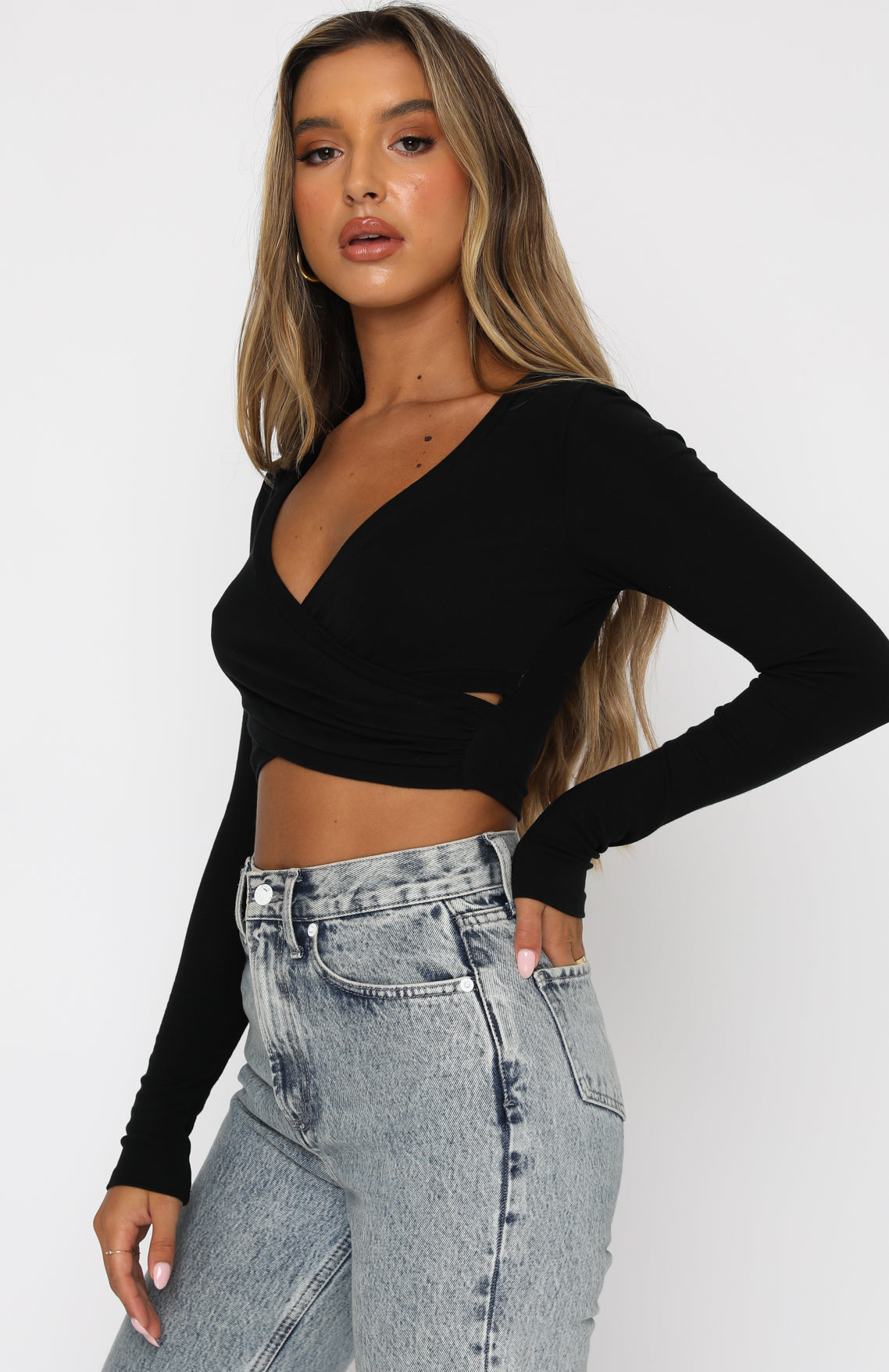 Back In Town Long Sleeve Crop Black | White Fox Boutique US