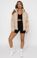 Not Giving In Puffer Jacket Sand